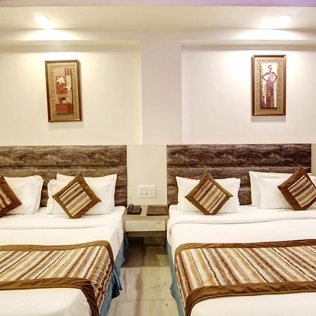 Hotel All Iz Well-By Haveliya Hotels- Traveller'S Choice Award Winner 2025 New Delhi Buitenkant foto