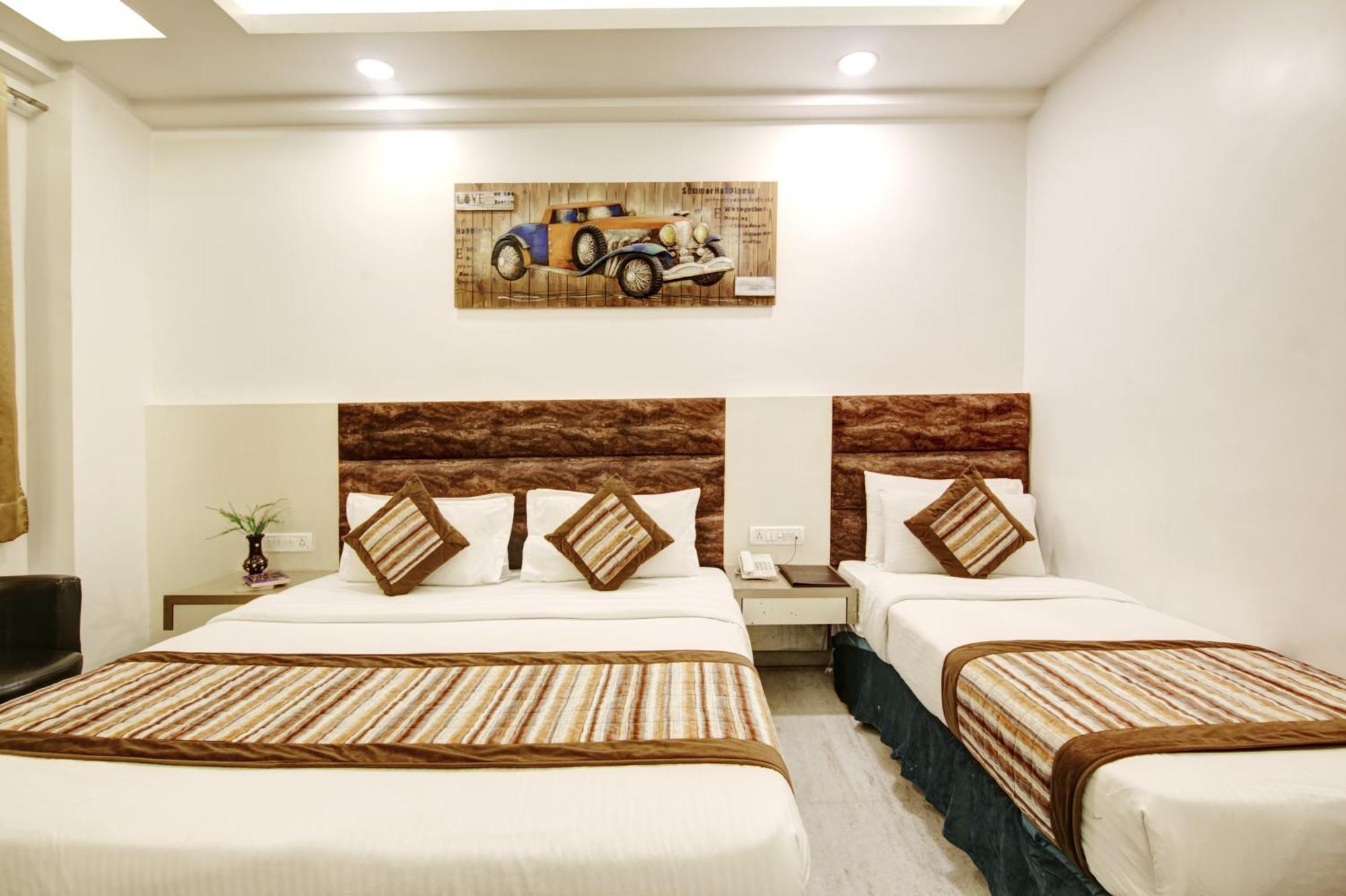 Hotel All Iz Well-By Haveliya Hotels- Traveller'S Choice Award Winner 2025 New Delhi Buitenkant foto