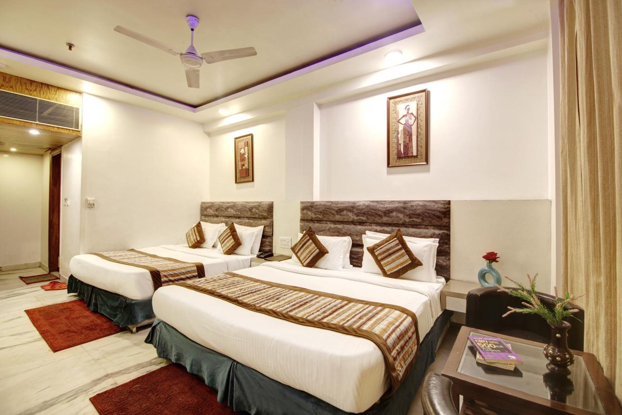 Hotel All Iz Well-By Haveliya Hotels- Traveller'S Choice Award Winner 2025 New Delhi Buitenkant foto