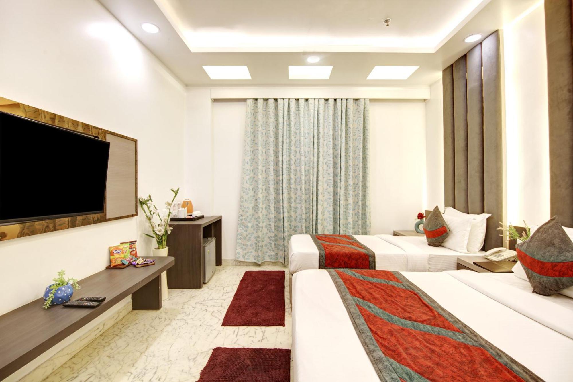 Hotel All Iz Well-By Haveliya Hotels- Traveller'S Choice Award Winner 2025 New Delhi Buitenkant foto