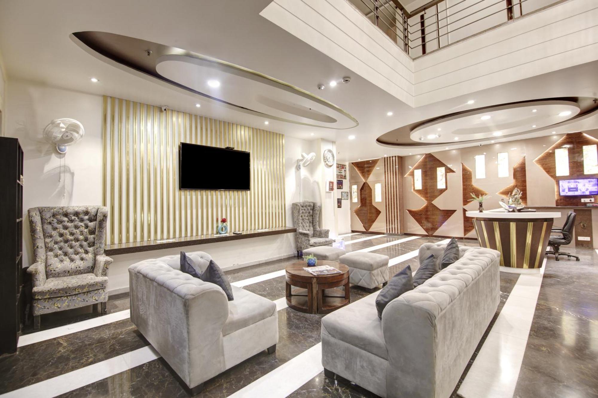 Hotel All Iz Well-By Haveliya Hotels- Traveller'S Choice Award Winner 2025 New Delhi Buitenkant foto