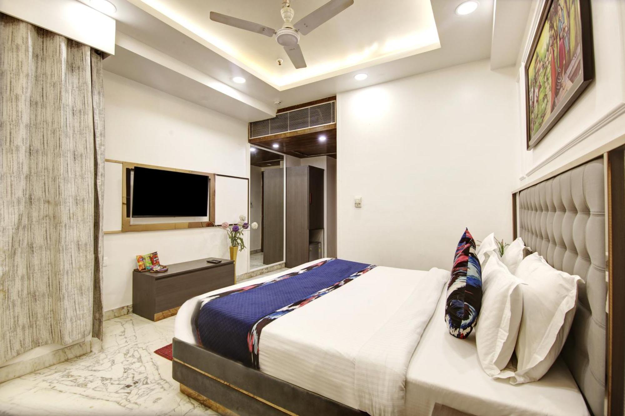 Hotel All Iz Well-By Haveliya Hotels- Traveller'S Choice Award Winner 2025 New Delhi Buitenkant foto