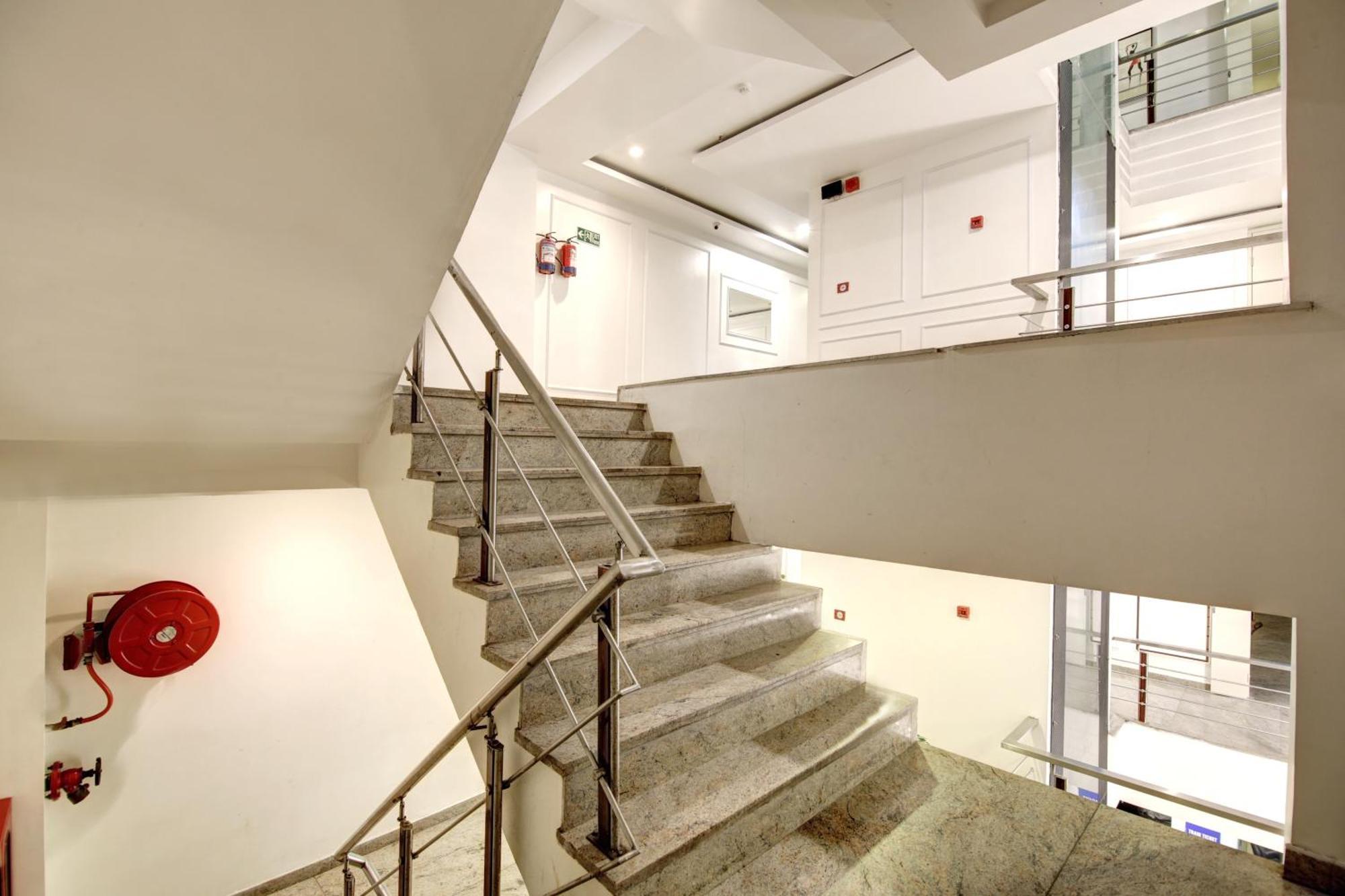 Hotel All Iz Well-By Haveliya Hotels- Traveller'S Choice Award Winner 2025 New Delhi Buitenkant foto