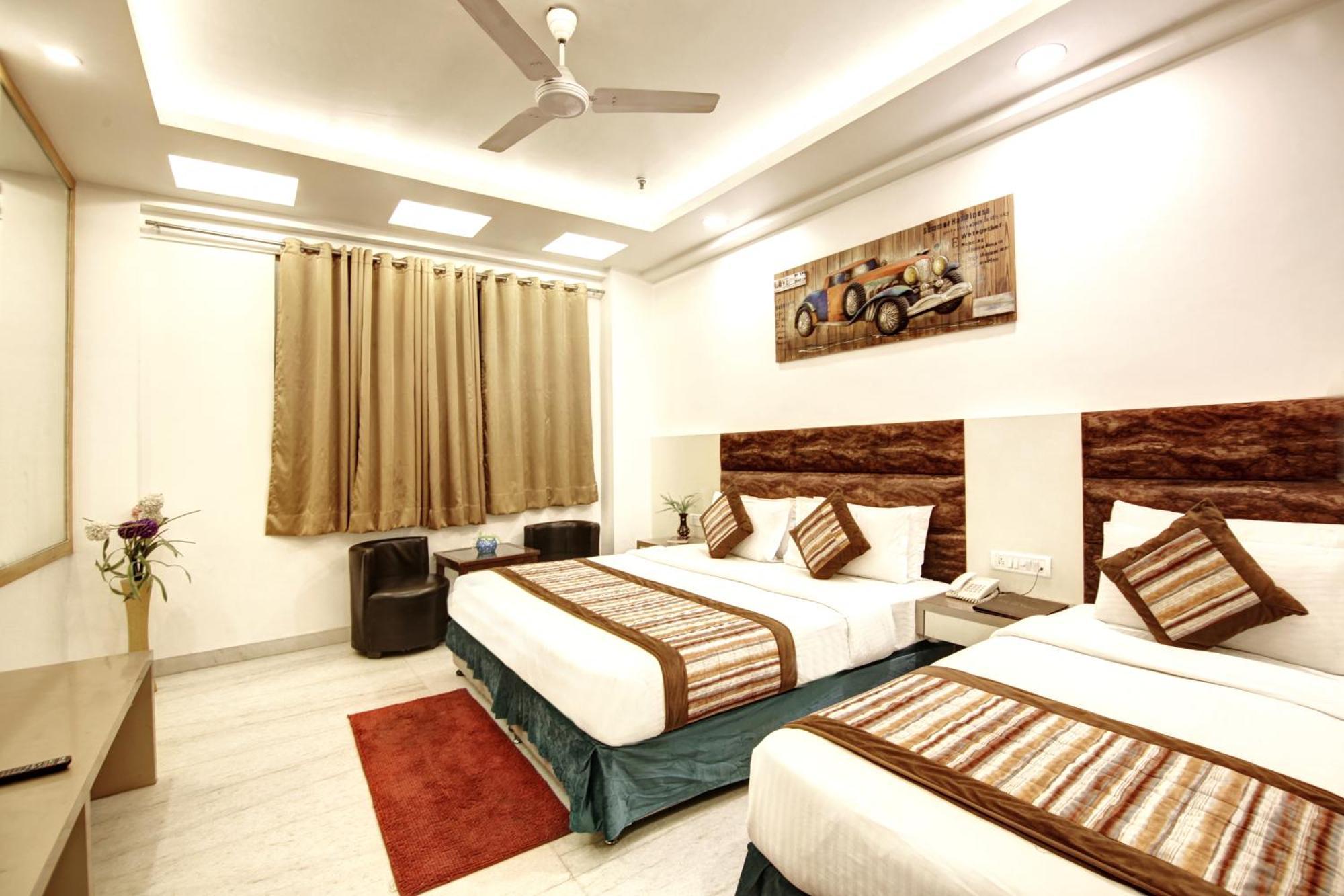 Hotel All Iz Well-By Haveliya Hotels- Traveller'S Choice Award Winner 2025 New Delhi Buitenkant foto