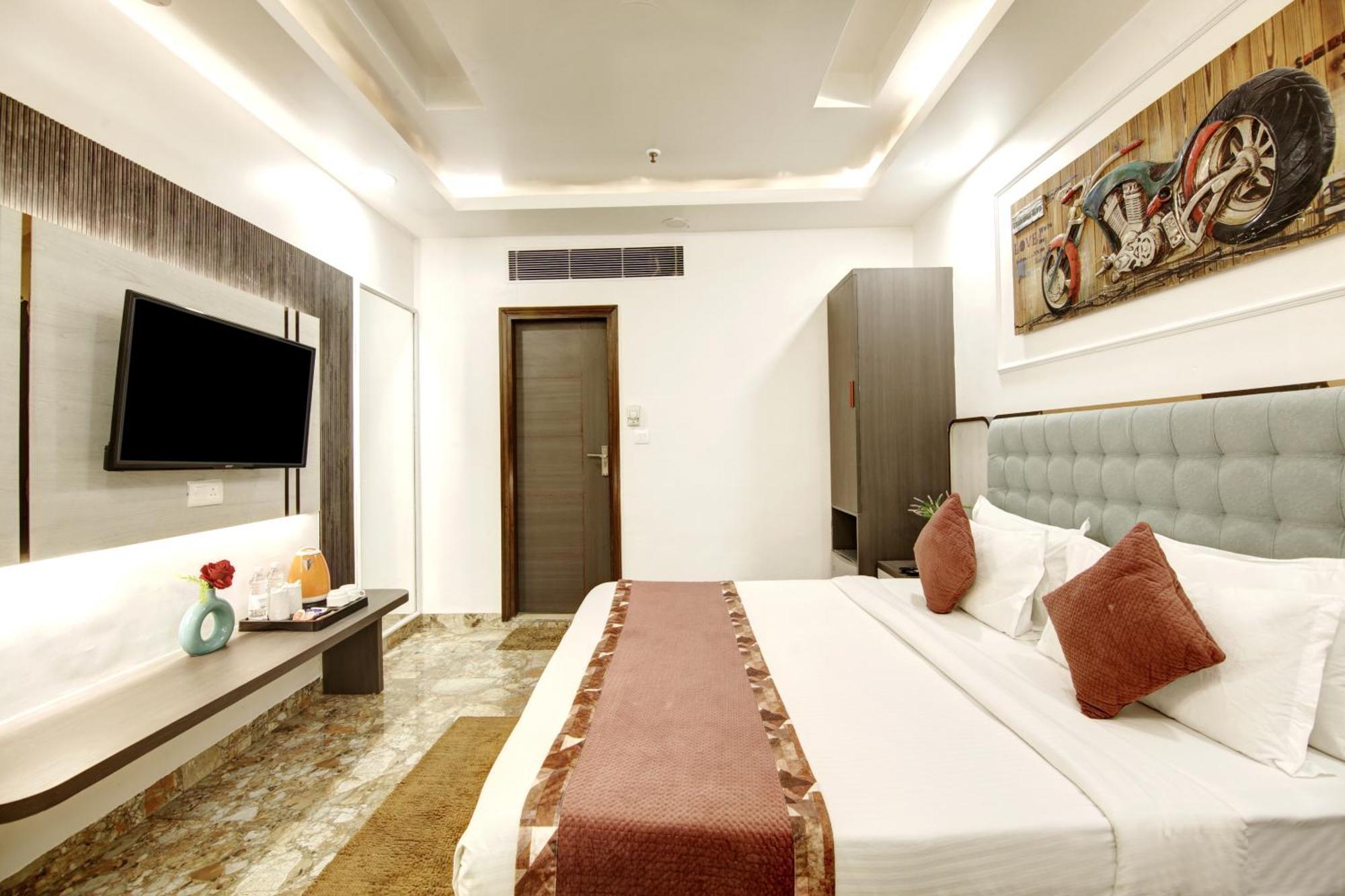 Hotel All Iz Well-By Haveliya Hotels- Traveller'S Choice Award Winner 2025 New Delhi Buitenkant foto